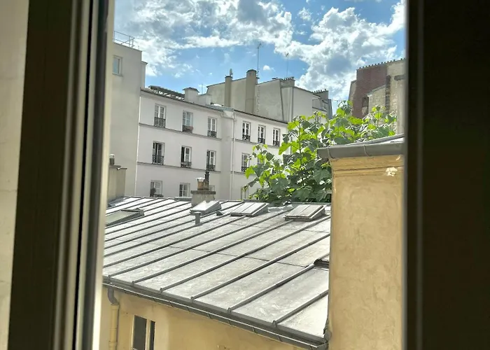 Le Toit De Montmartre