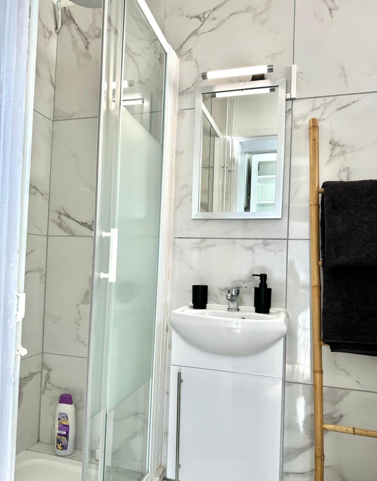 Le Toit De Montmartre Apartamento *